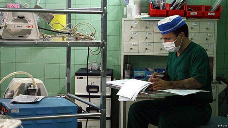 112 کەس لە ئێران بەهۆی ئەنفلۆنزای بەراز گیانیان لەدەستداوە